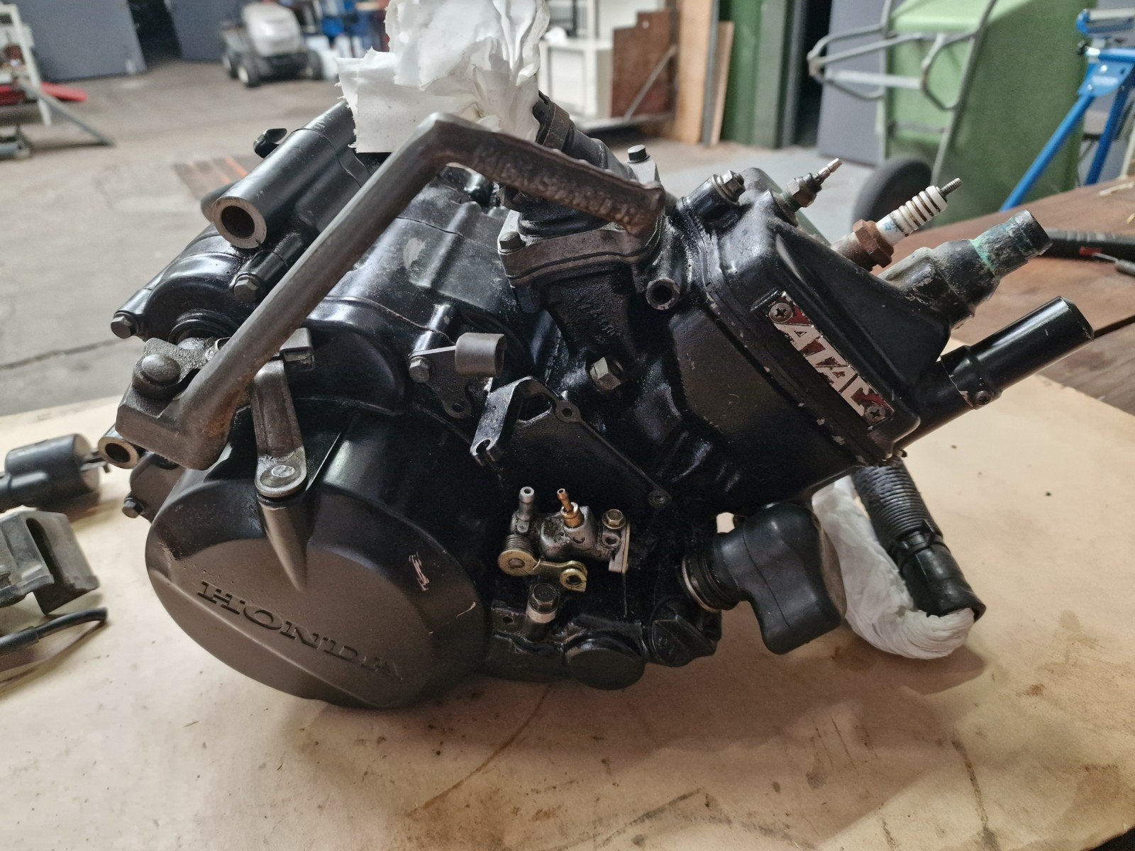 Honda MTX125 Motorblok 6 versnellingen, nette staat!

Draa, Ophalen of Verzenden