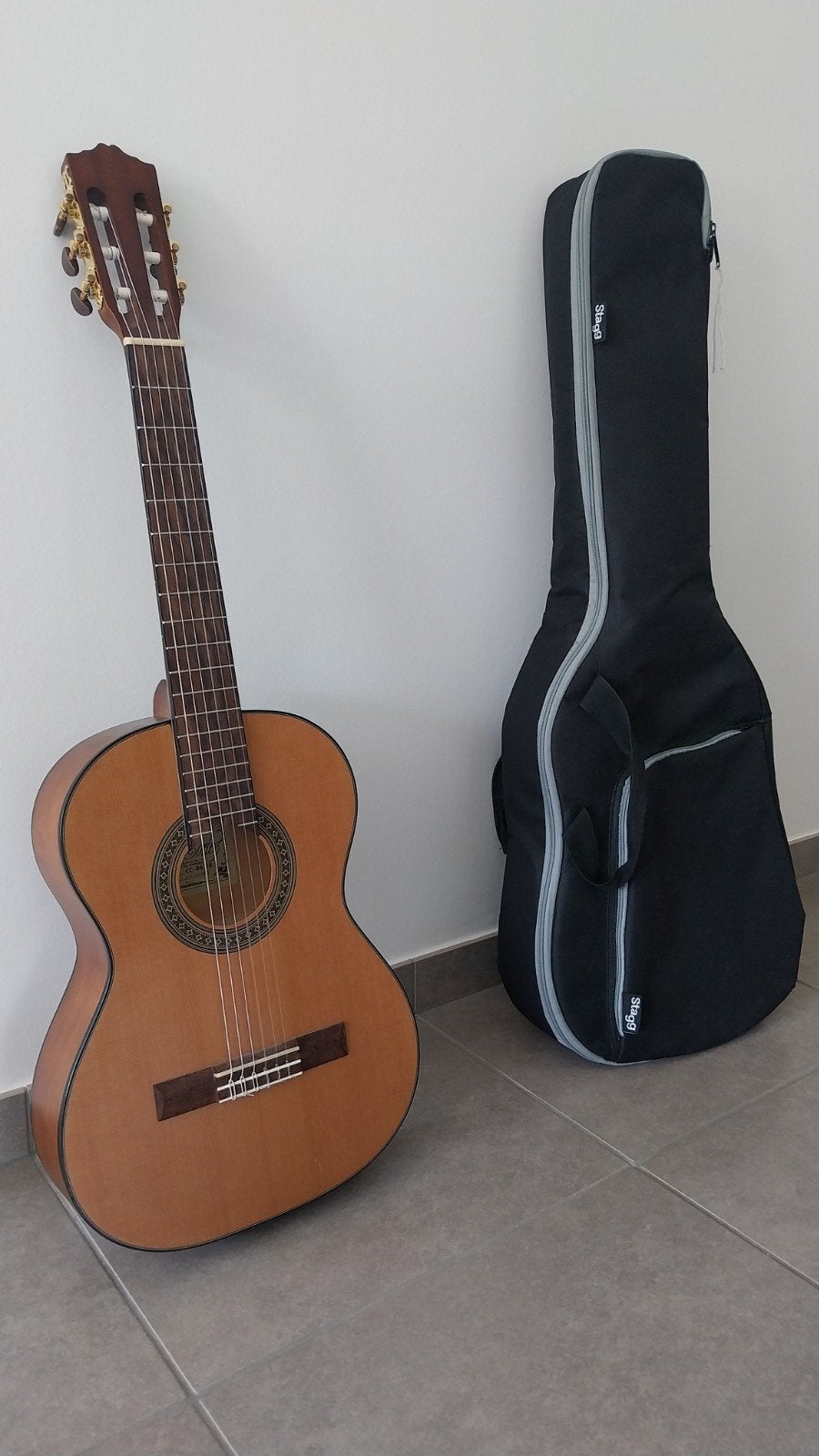 Klassieke gitaar inclusief draagtas, Muziek en Instrumenten, Ophalen