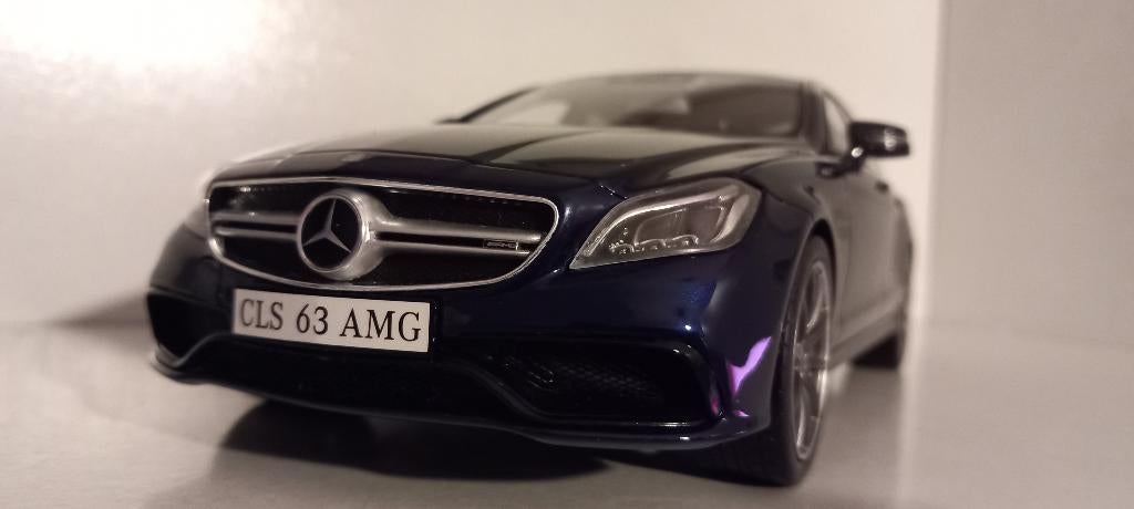 1/18 Mercedes CLS 63 AMG X218 Shooting Brake 2014 GT Spirit, Enlèvement ou Envoi, Comme neuf, Voiture, Autres marques