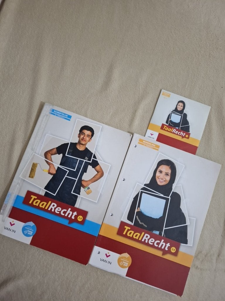 Taalrecht 2.4  Nederlands, Enlèvement, Alpha, Comme neuf, Autres niveaux