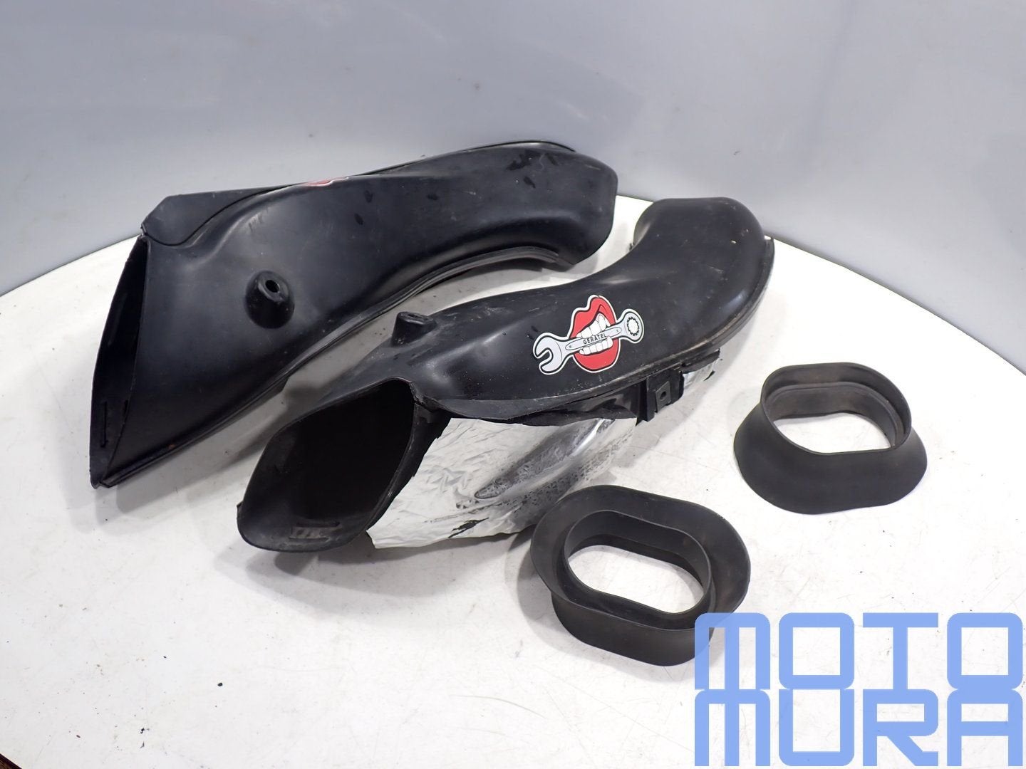 Suzuki GSXR 600 750  2004 2005 tuyaux d'admission, collecteu, Motos, -, Utilisé, -, -