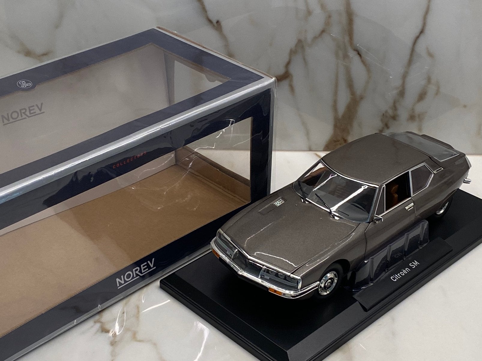 Norev Citroën SM - 1:18, Hobby en Vrije tijd, Modelauto's | 1:18, Ophalen of Verzenden, Zo goed als nieuw, Auto, Norev