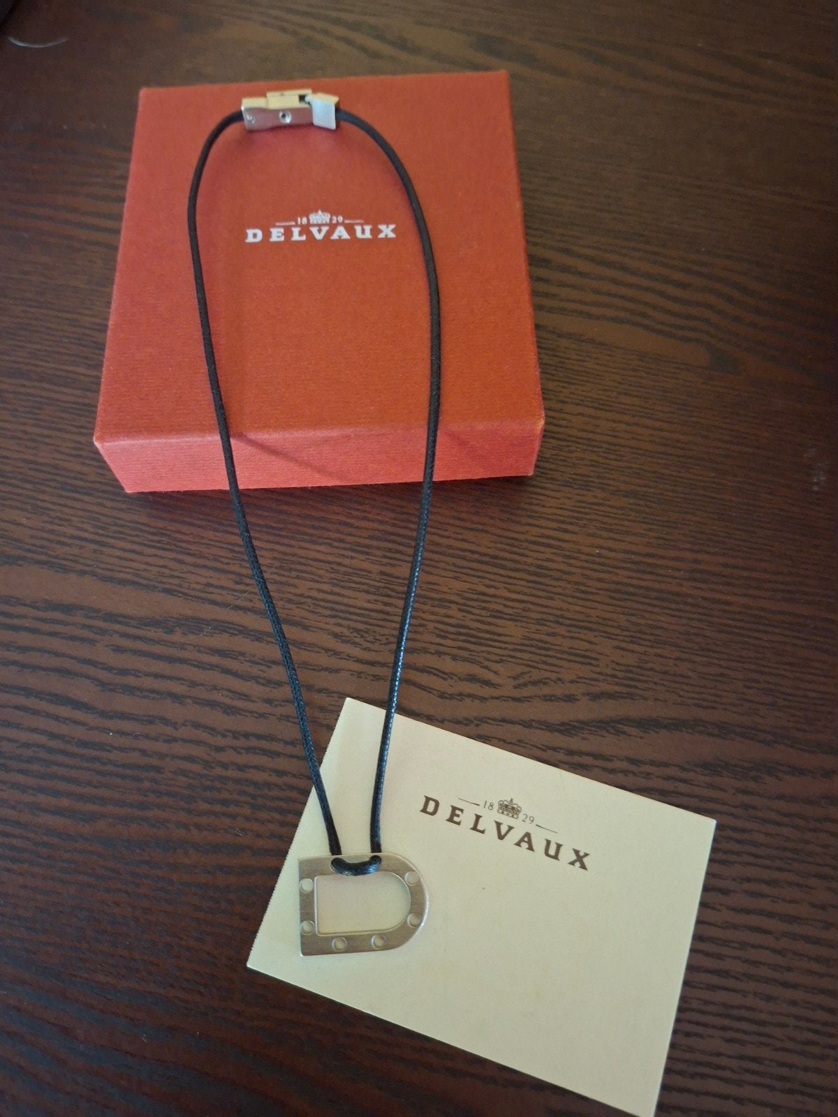 Delvaux halsketting, met certificaat., Enlèvement, Noir
