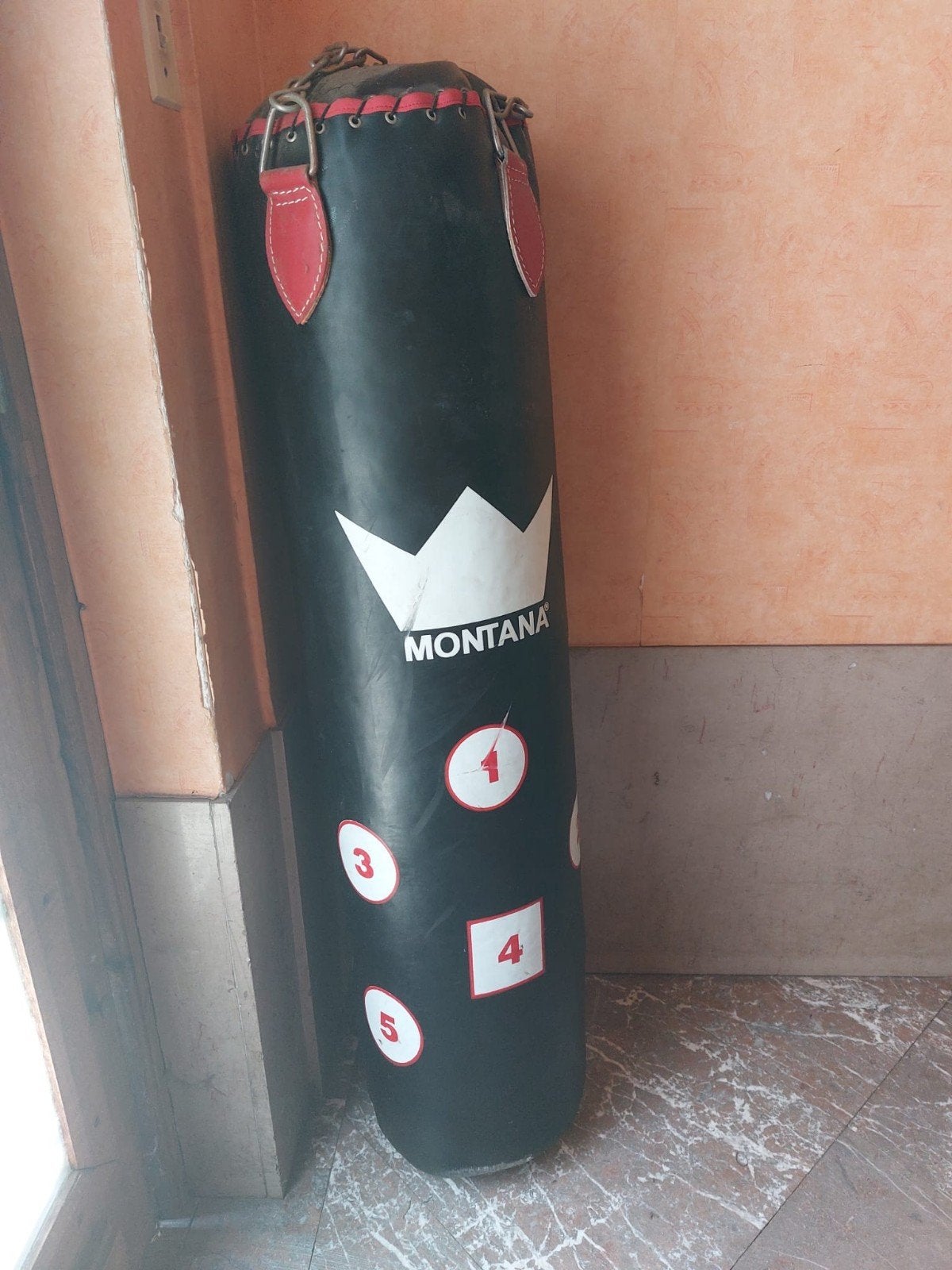 Sac de frappe boxe, Enlèvement, Comme neuf, Sac de boxe