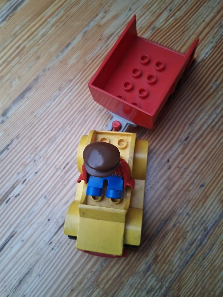 Auto met aanhangwagen lego duplo, Kinderen en Baby's, Speelgoed | Duplo en Lego, Ophalen of Verzenden, Duplo