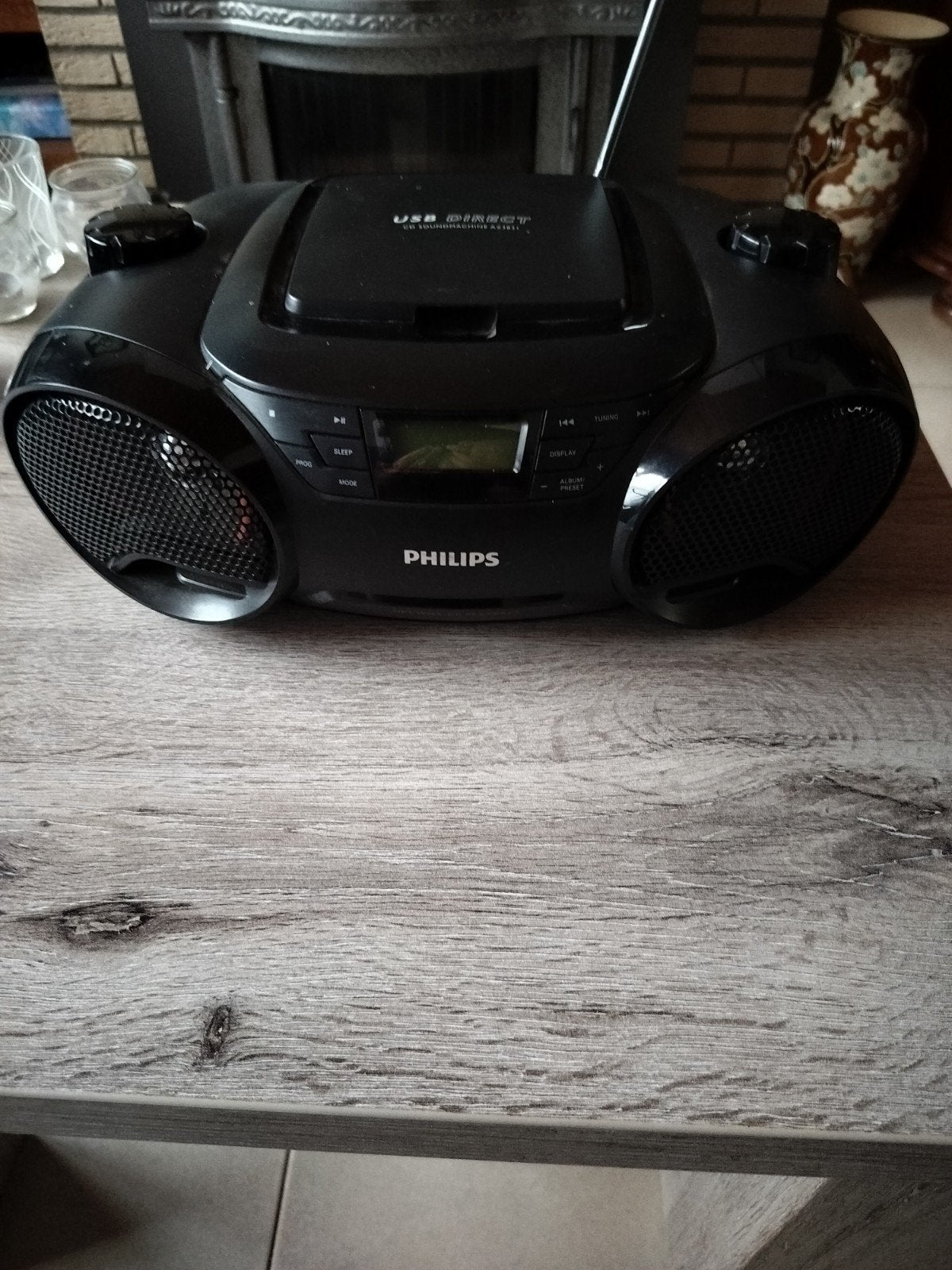 Philips radio, Enlèvement, Radio