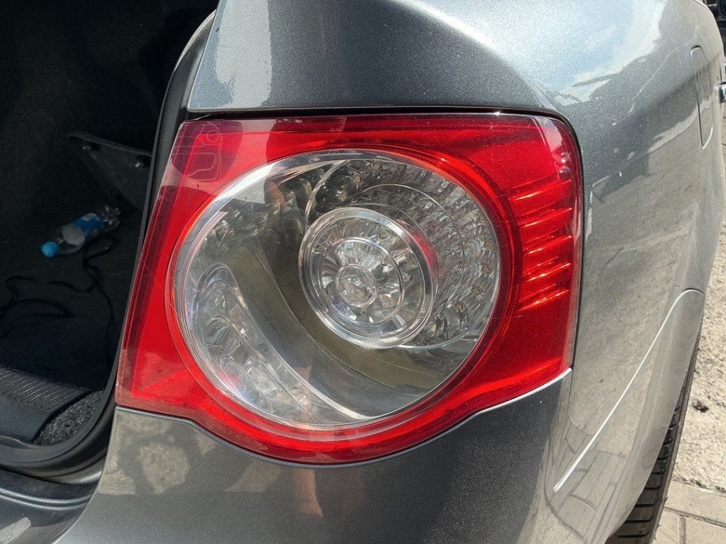 ACHTERLICHT RECHTS Jetta III (1K2) (|1K5945096M|), Gebruikt, Volkswagen, Volkswagen AG, Kundenbetreuung@volkswagen.de