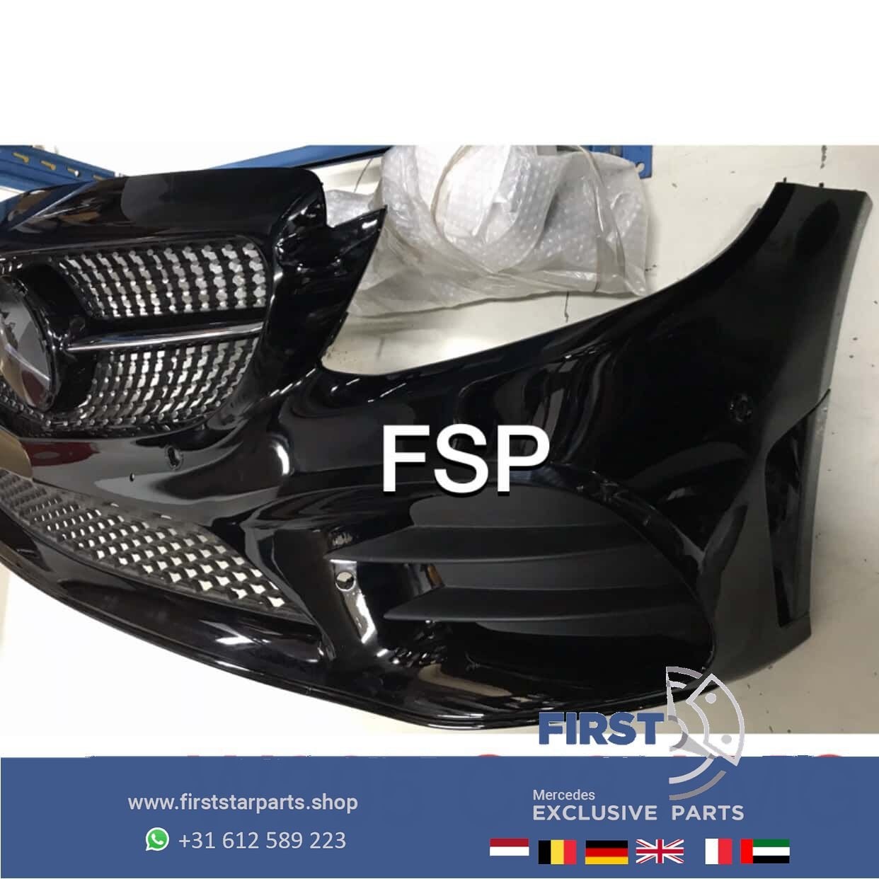 W205 C43 AMG VOORBUMPER Mercedes C Klasse 2020 ZWART ORIGINE, Gebruikt, -, Voor, Ophalen of Verzenden