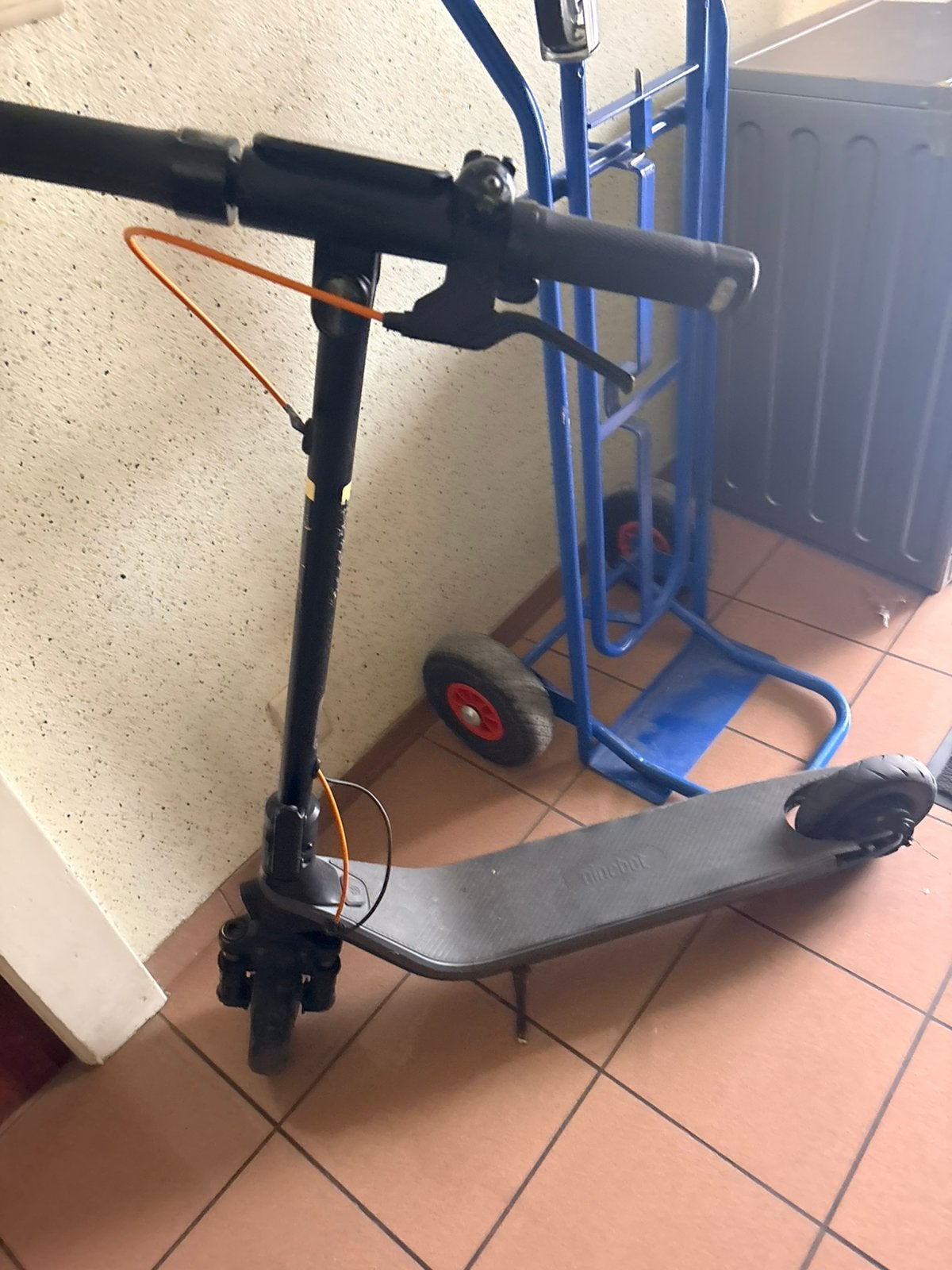 Trottinette électrique ninebot E2 plus, Vélos & Vélomoteurs, Trottinettes, Utilisé, Step électrique (E-scooter), Enlèvement