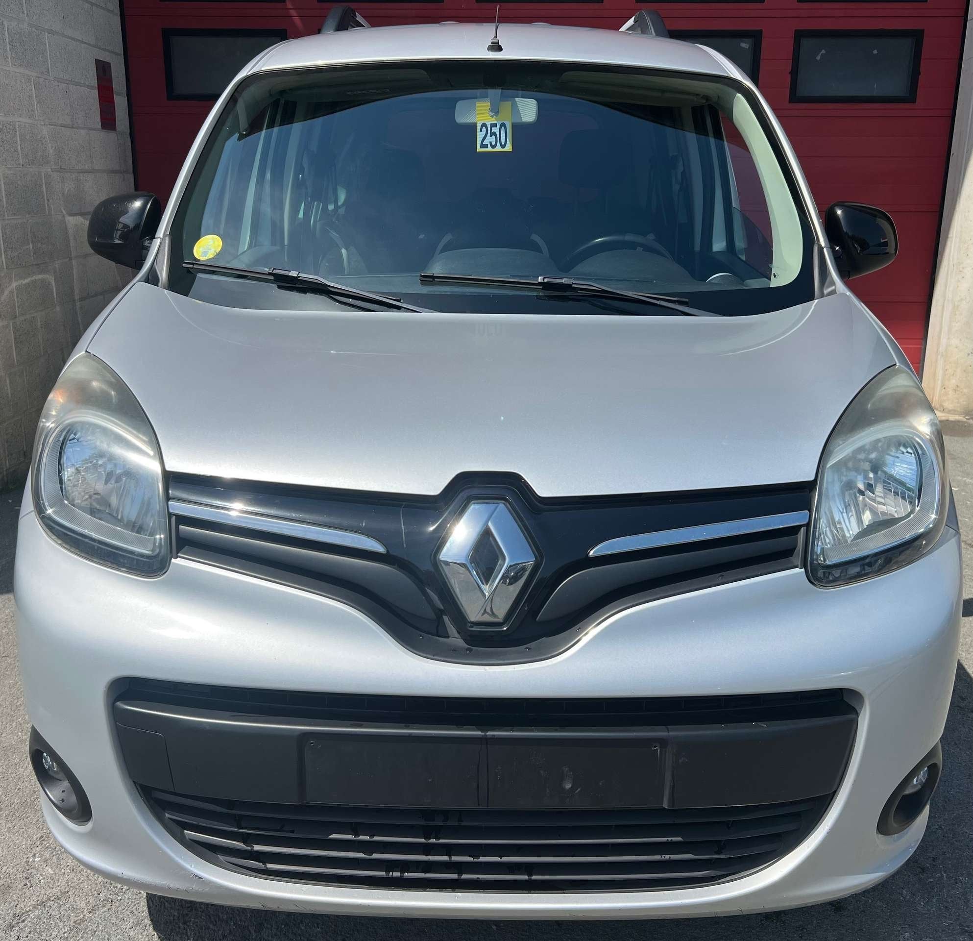 Renault Kangoo 1.5 dCie Limited + CLIM + 5 PLACES (bj 2014), Auto's, Euro 5, 4 cilinders, Bedrijf, Overige carrosserie