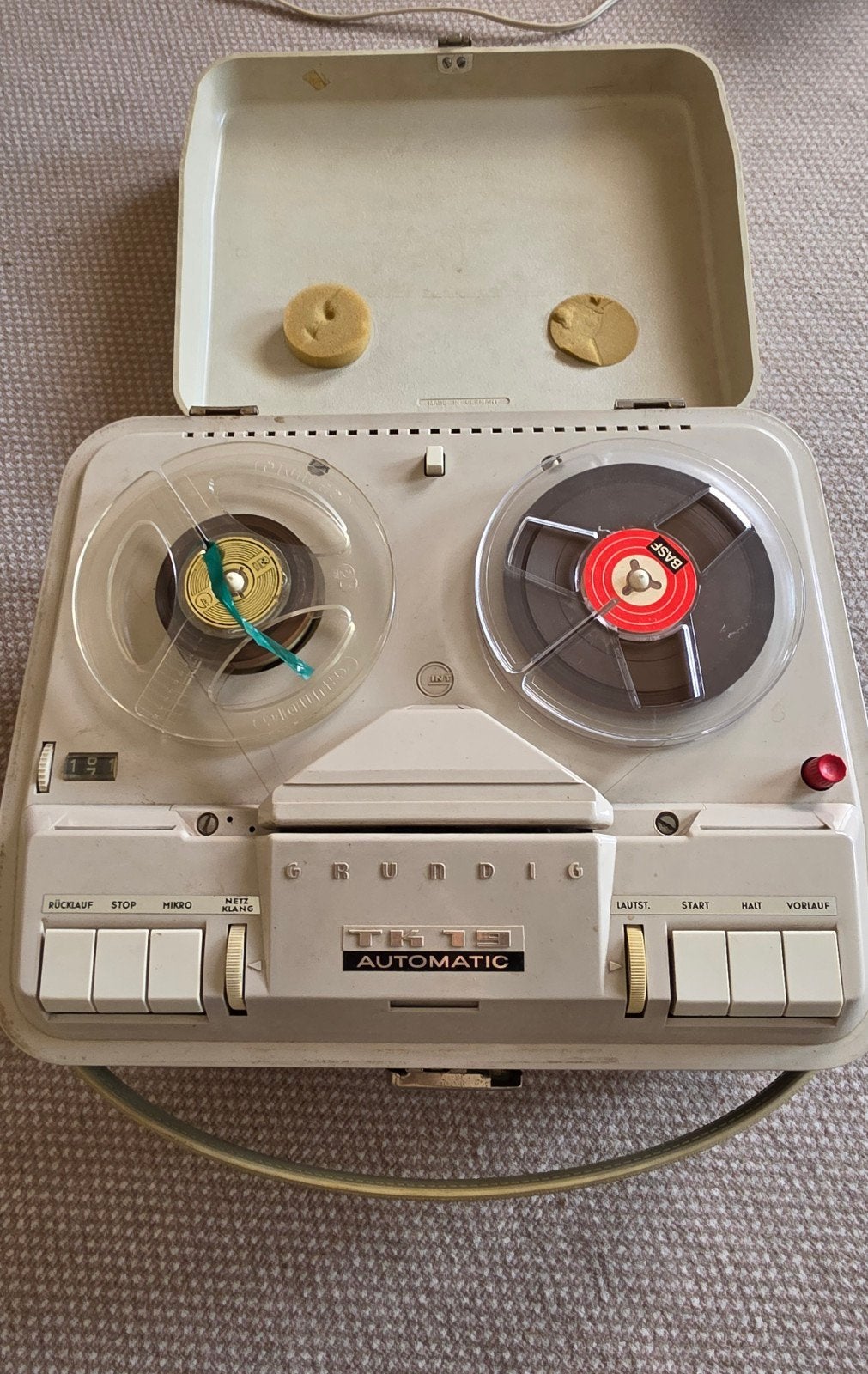 Grundig TK19, Audio, Tv en Foto, Ophalen, Bandrecorder, Met stofkap