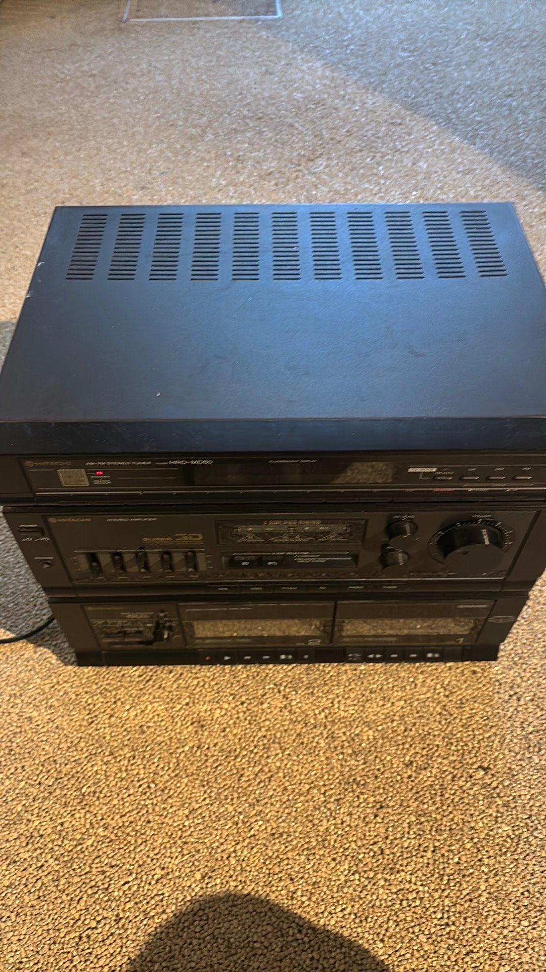 Petite chaine stereo hitachi, Enlèvement, Double