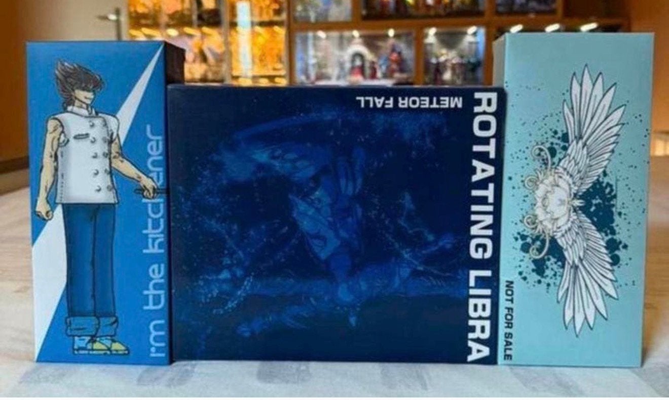 Myth cloth, Ophalen of Verzenden, Zo goed als nieuw