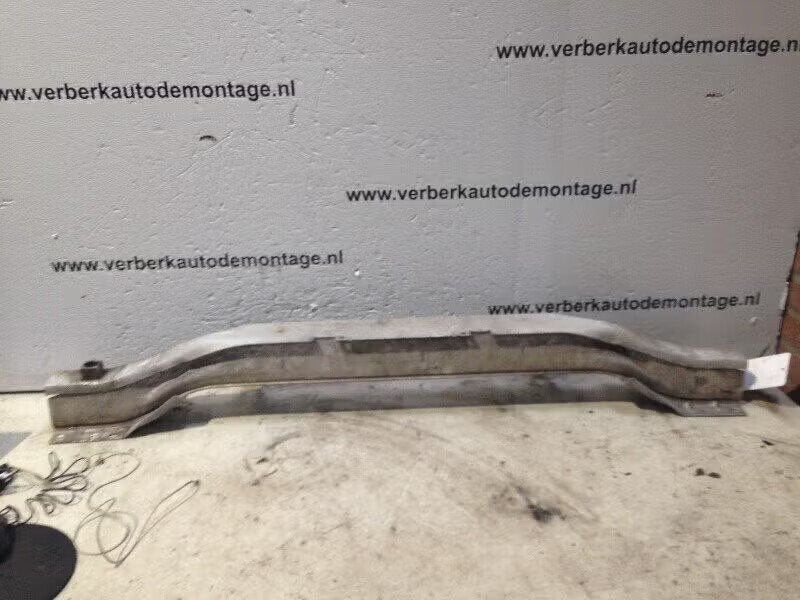 BUMPERBALK ACHTER Opel Astra H SW (L35) (01-2004/05-2014), Bahnhofsplatz 65423 Rüsselsheim am Main, DE, Opel, Opel Automobile GmbH