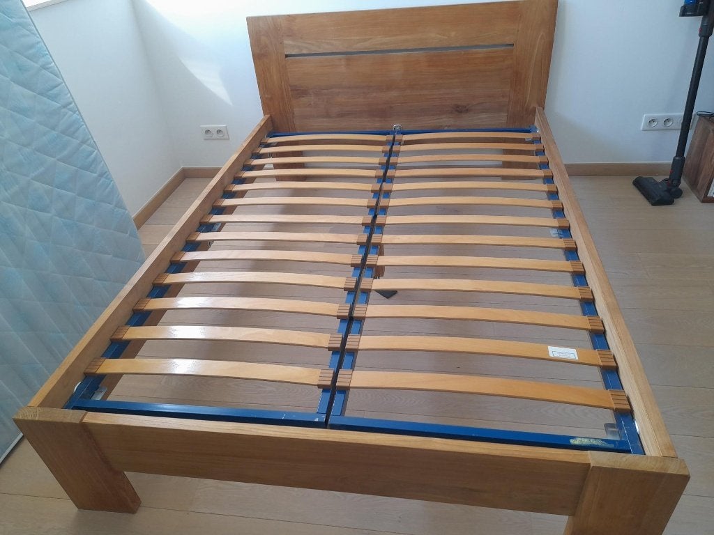 Lit 2 personnes 140 cm en bois exotique massif, 140 cm, Brun, Enlèvement, Utilisé