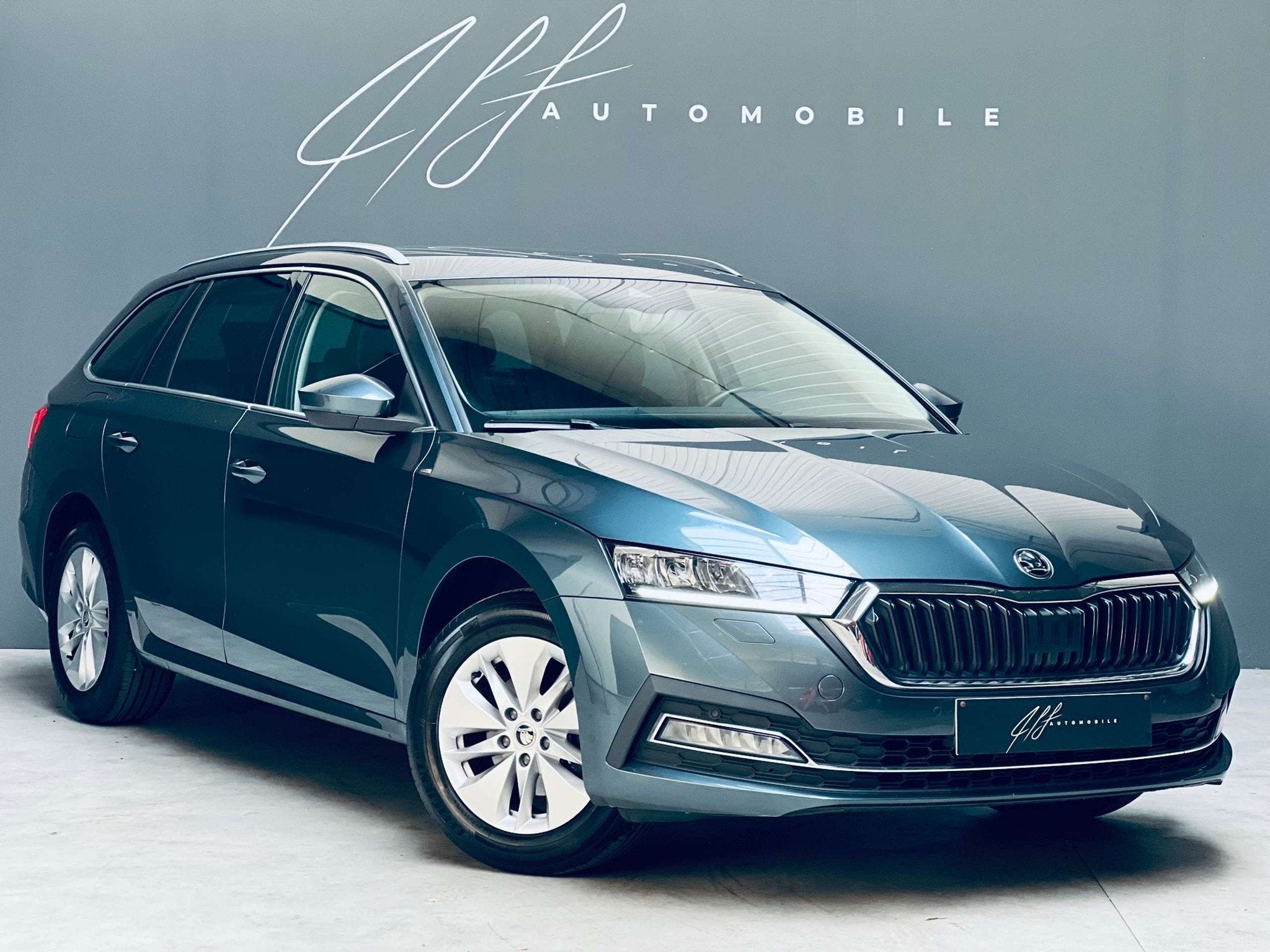 Skoda Octavia 1.0 TSI *LED*CARPLAY*CARNET COMPLET*, Autos, Skoda, Achat, Euro 6, Entreprise, Boîte manuelle