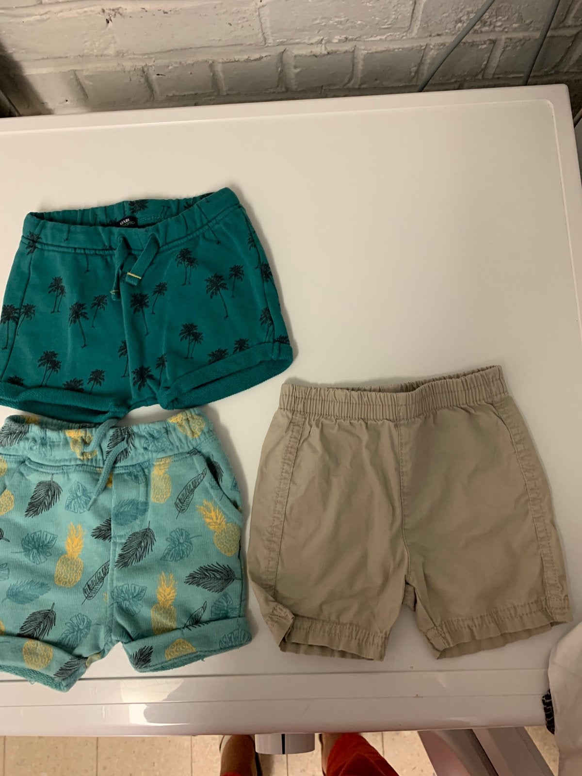 3 shorts garçon Taille 6 mois, Enfants & Bébés, Enlèvement, Garçon, Pantalon
