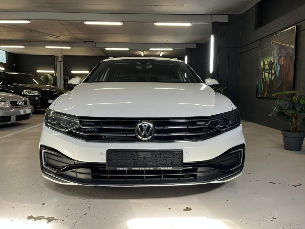 VW PASSAT **GTE** BOITE AUTO** 12 MOIS DE GARANTIE, Auto's, Volkswagen, Automaat, Wit, Bedrijf, Hybride Elektrisch/Benzine