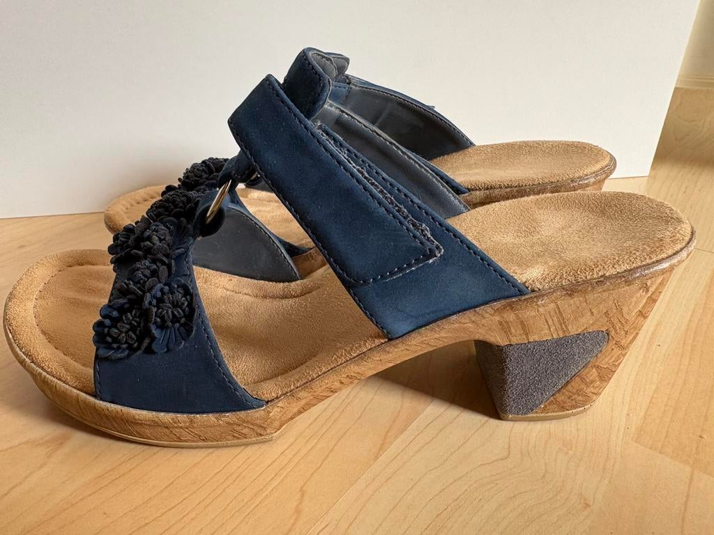 Instappers Rieker, Blauw, Instappers, Ophalen of Verzenden, Zo goed als nieuw