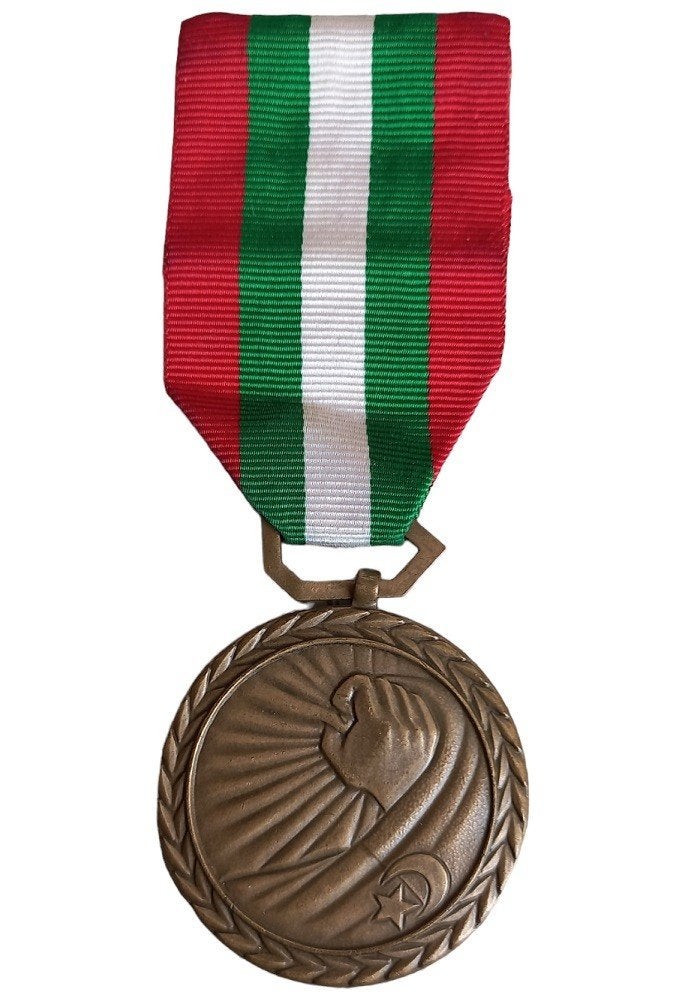 Algérie : Médaille de la résistance (1954-1962)., Enlèvement ou Envoi