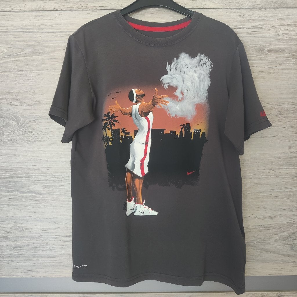 T-shirt basketbal Nike, Sport en Fitness, Basketbal, Ophalen, Zo goed als nieuw, Kleding