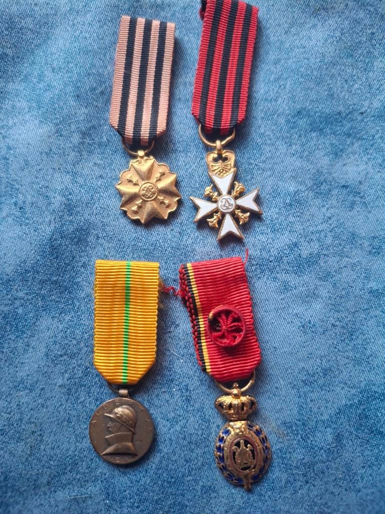 Miniatuur medailles, Ophalen of Verzenden