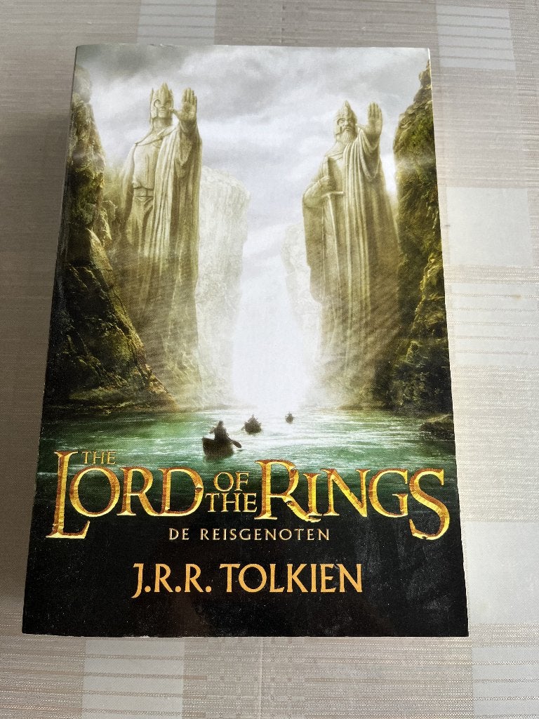 The lord of the Rings, de reisgenoten - boek, Collections, Lord of the Rings, Enlèvement ou Envoi, Comme neuf, Livre, Poster ou Affiche