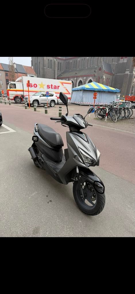GTS Sirocco scooter, Fietsen en Brommers, Scooters | Piaggio, Zo goed als nieuw, Ophalen