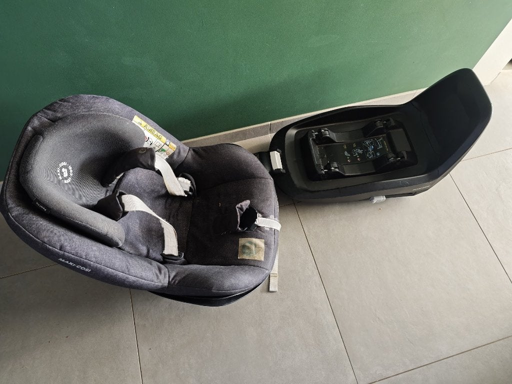 Kinderstoel  - Maxicosi Pearl Pro I2 + base (Familyfix), Mode veille, 9 à 36 kg, Enlèvement, Utilisé