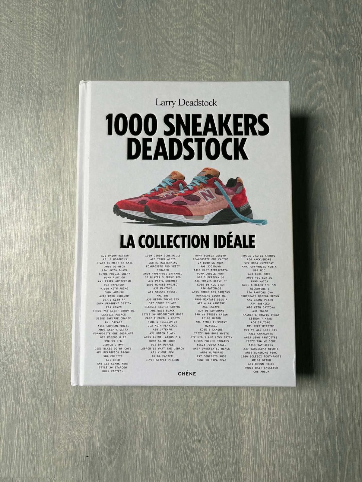 1000 sneakers van Deadstock — Larry Deadstock, Boeken, Ophalen of Verzenden, Zo goed als nieuw