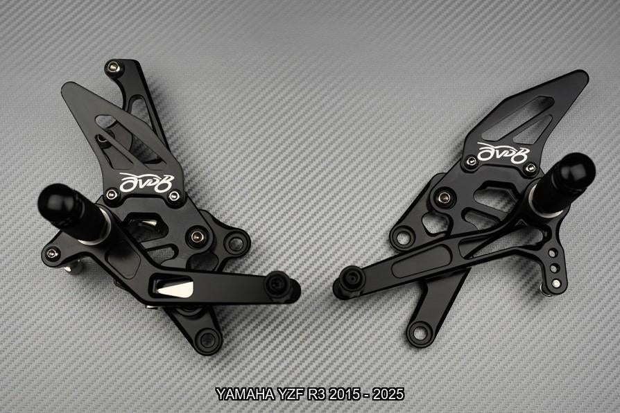 Platine Commandes Reculées YAMAHA YZF R3 320 2015 2025 2019, Enlèvement ou Envoi, Neuf