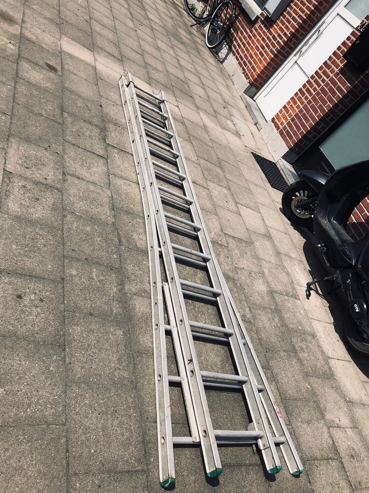 Ladder ALU 5 meter hoog = 2x 3 meter 🆗🆗🆗🆗🆗🆗🆗🆗🆗🆗, Doe-het-zelf en Bouw, Ophalen, Gebruikt, Ladder