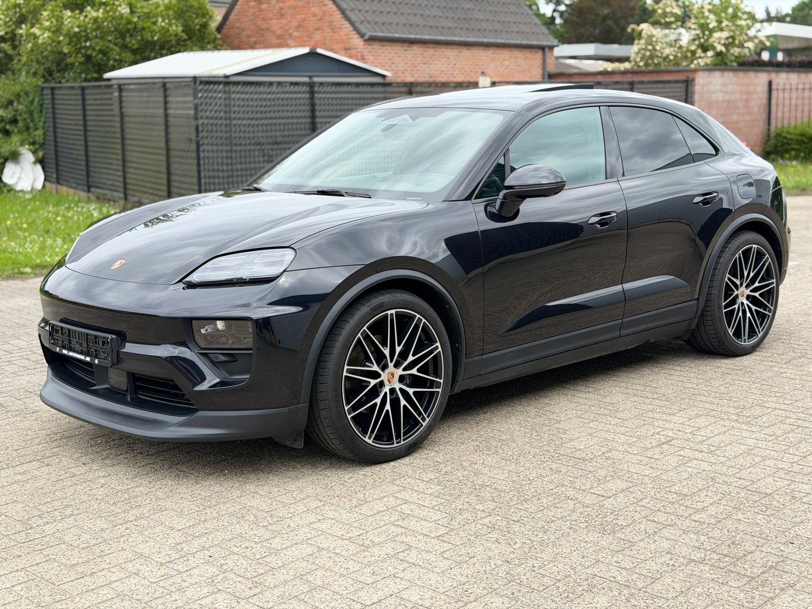 Porsche Macan 4 EV |PANO|360|Headup|Full Optie., Auto's, Dealer onderhouden, Zwart, Leder, 5 zetels
