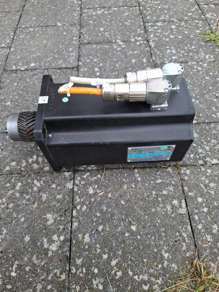 Servomoteur PHASE Ultract 3 1,9 kW avec frein CNC/simulateur, Enlèvement, Utilisé