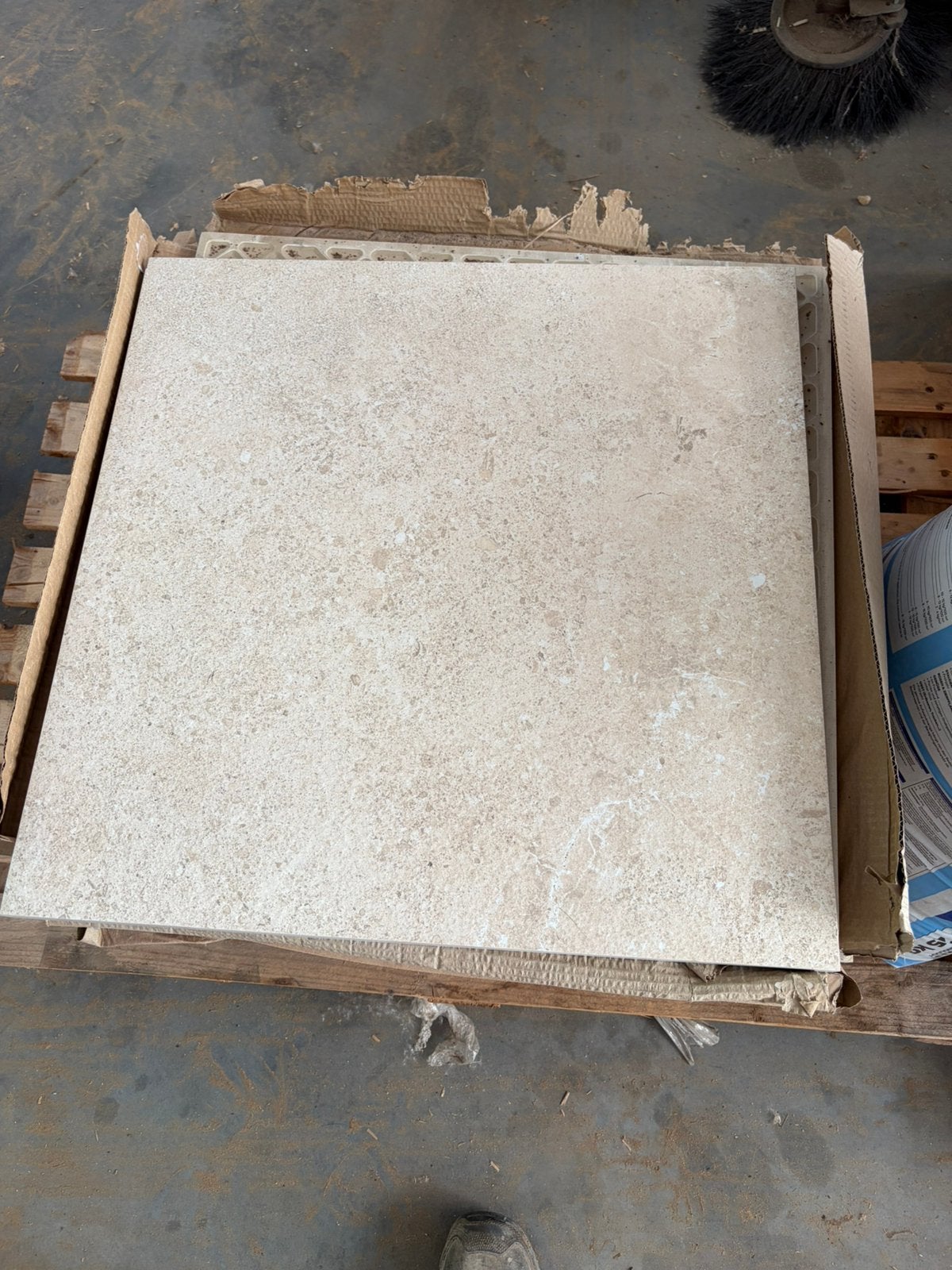 Keramische tegels 60x60x2, Ophalen, Nieuw
