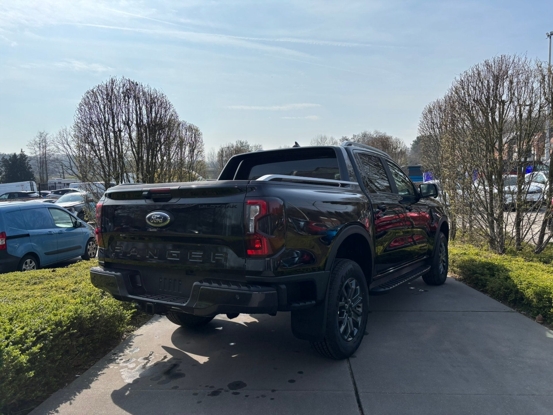 Ford Ranger WILDTRAK 205 PK DAGINSCHRIJVING (bj 2026), Auto's, Automaat, Gebruikt, Overige kleuren, Leder