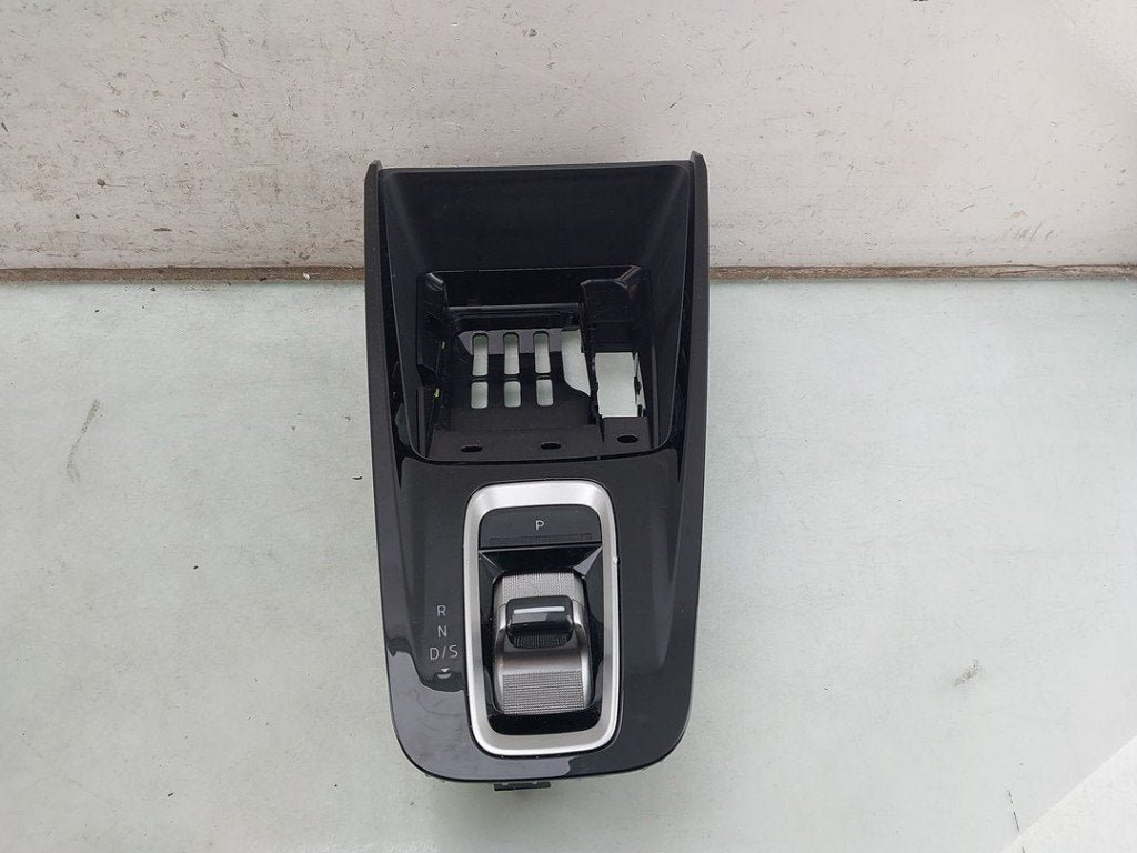 AUTOMAAT POOK Skoda Octavia Combi (NXAC) (01-2019/-), Gebruikt, Info@skoda-auto.de, Skoda, Max-Planck-Straße  3-5
64331  Weiterstadt, DE