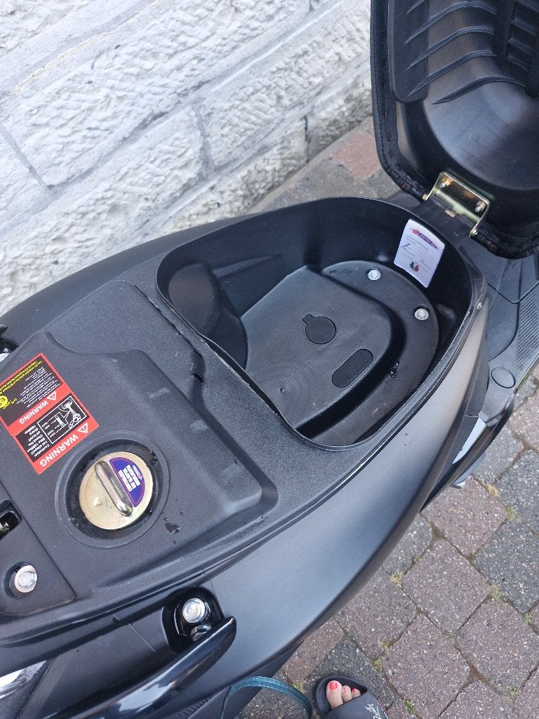 Scooter, Enlèvement, Comme neuf