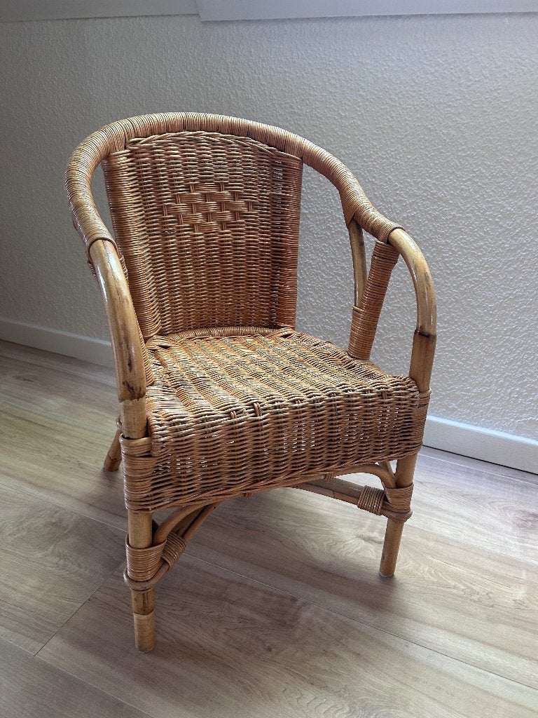 Kinderstoel, Kinderen en Baby's, Kinderkamer | Tafels en Stoelen, Ophalen, Zo goed als nieuw, Stoel(en)