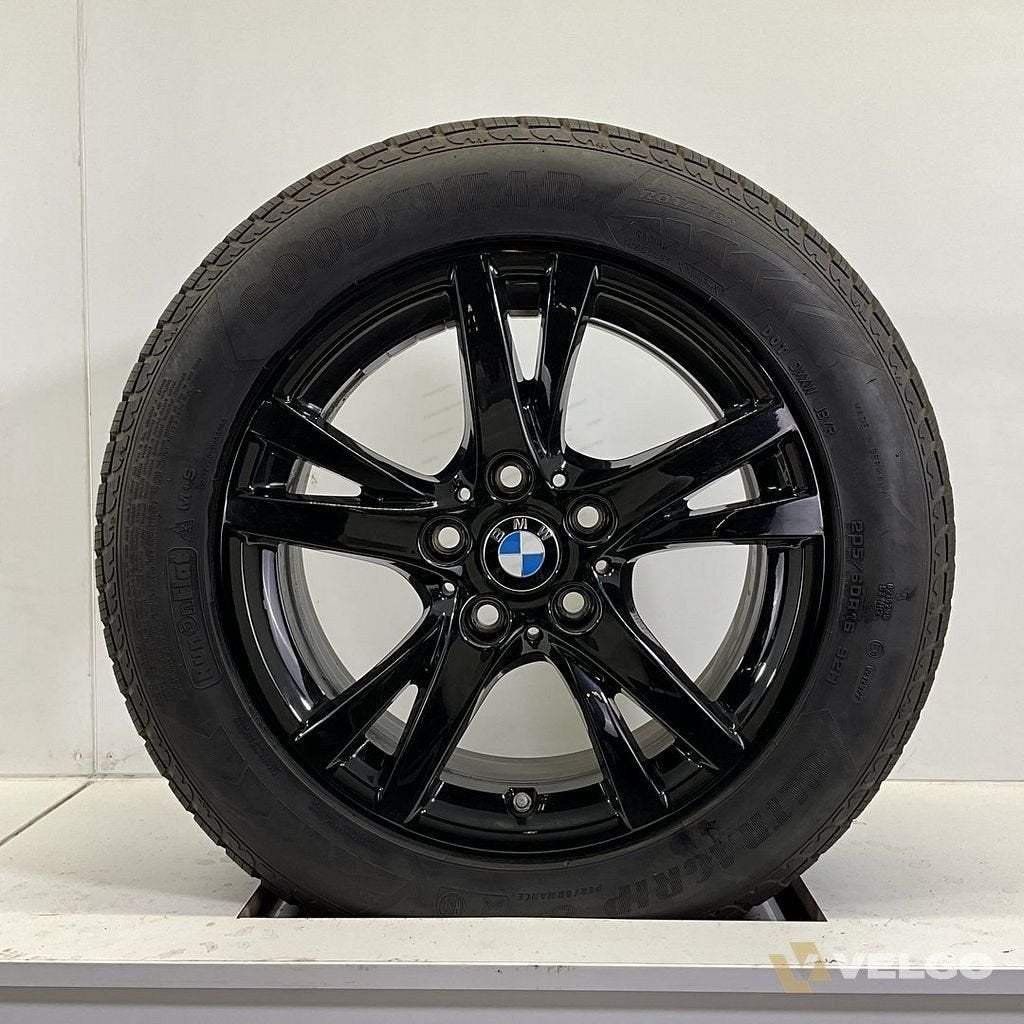 BMW 1 SERIE F40 2 SERIE F44 SET VELGEN + WINTERBANDEN 16 INC, Gebruikt, -, -, Banden en Velgen
