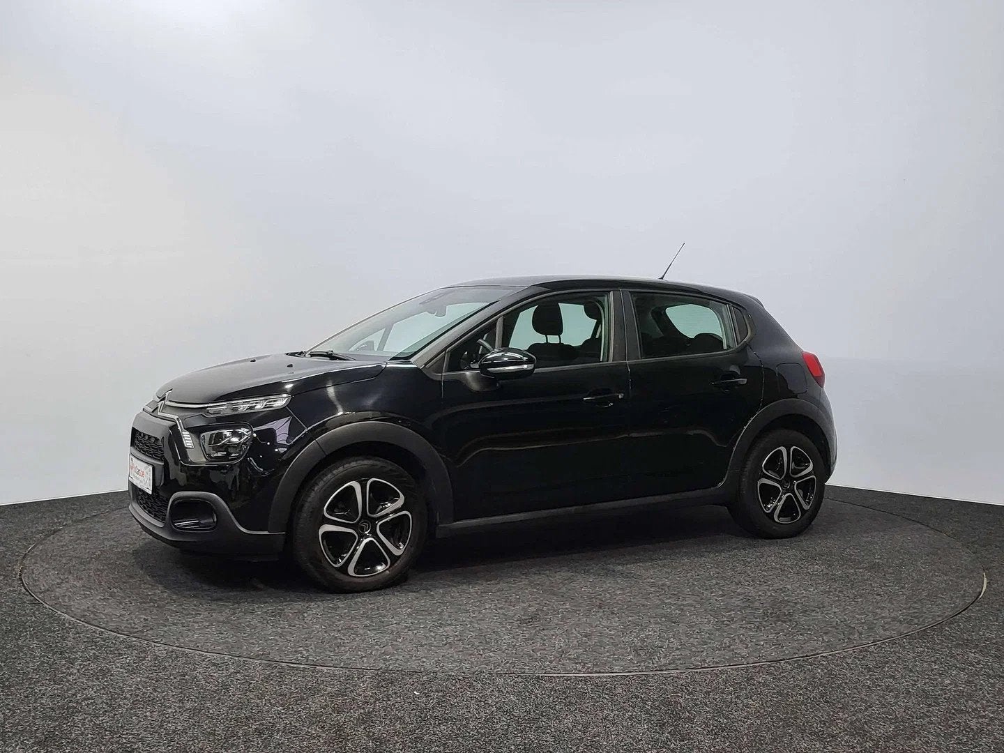Citroën C3 Handgeschakeld | 2022 | 76.488 km | Led | CarPla, Auto's, Citroën, 75 kW, Stof, Gebruikt, Zwart
