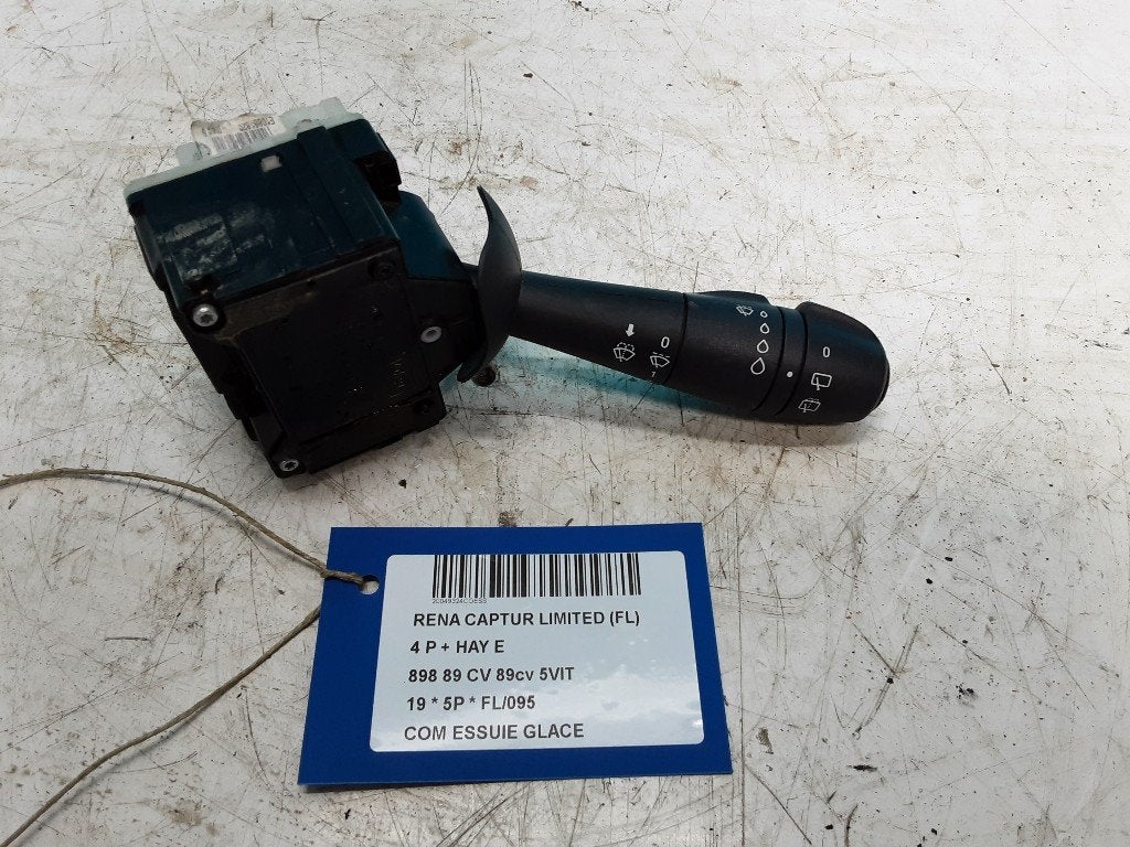 COMMODO ESSUIE-GLACE Renault Captur (2R) (01-2013/-), Autos : Pièces & Accessoires, Renault, Mevr. I. Hauben, Utilisé, Rue de l'Espoir 34 34
4030  GRIVEGNÉE, BE