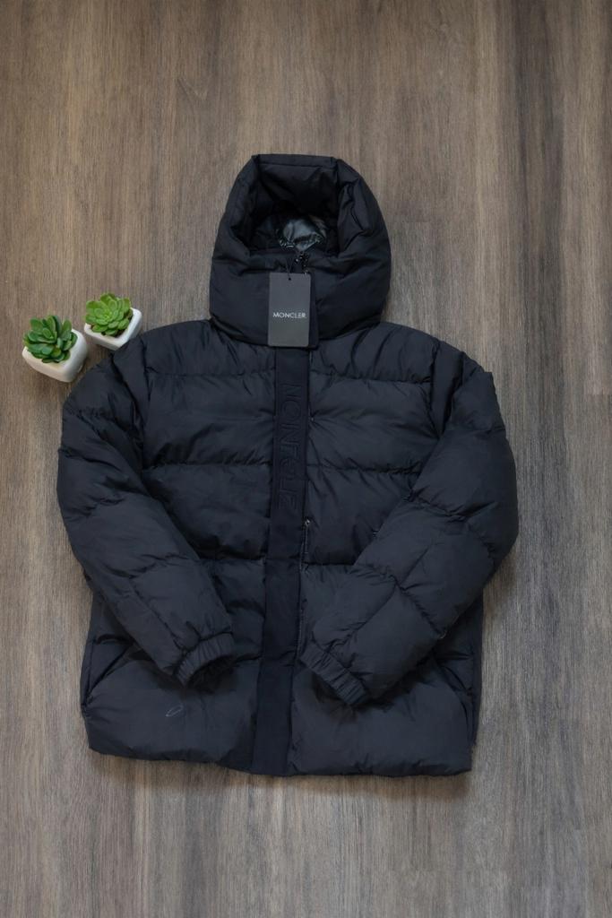 Moncler Madeira Jas - Nieuwstaat - Maat XL, Ophalen of Verzenden, Zo goed als nieuw, Maat 56/58 (XL), Zwart
