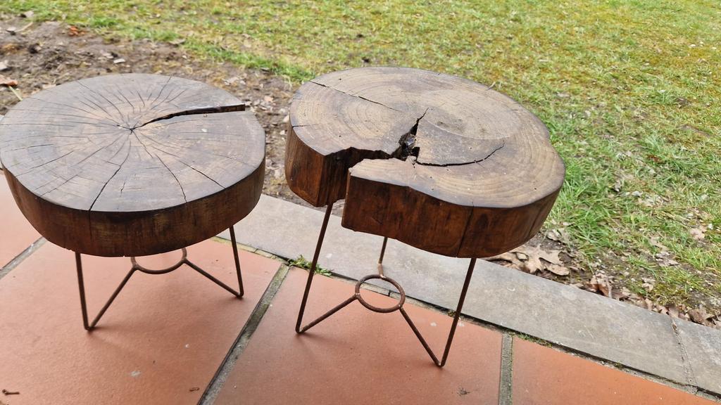 Tweemaal houten plantenstandaard, Tuin en Terras, Bloembakken en Plantenbakken, Ophalen, Gebruikt, Rond