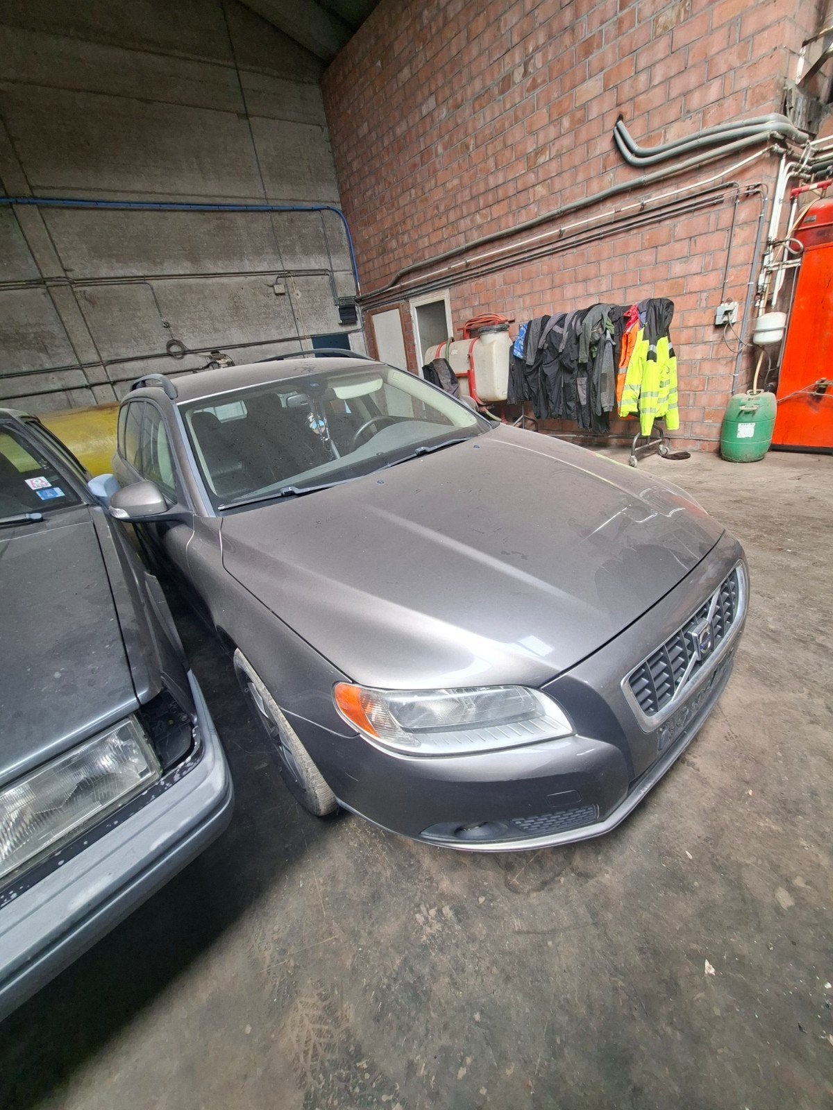 Volvo V70 D5, Autos, Cuir, Achat, 2400 cm³, Boîte manuelle
