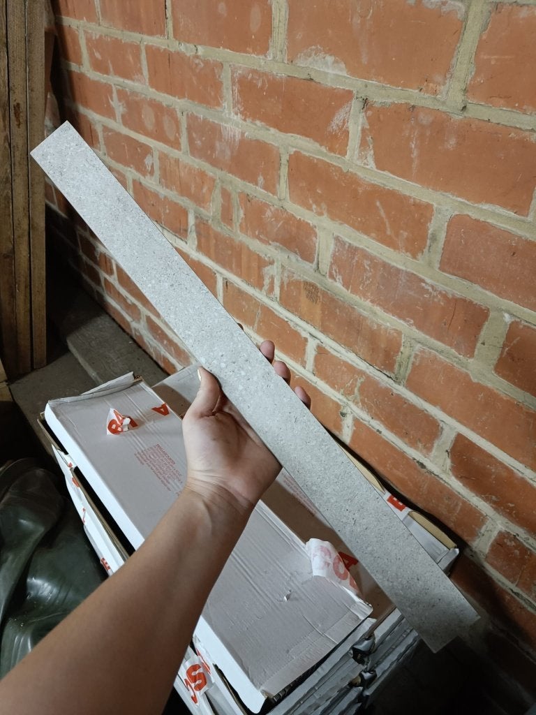 Plinten 185 stuks (5cm x 60cm), Doe-het-zelf en Bouw, Plinten en Afwerking, Ophalen, Overige materialen, Nieuw, Minder dan 100 cm