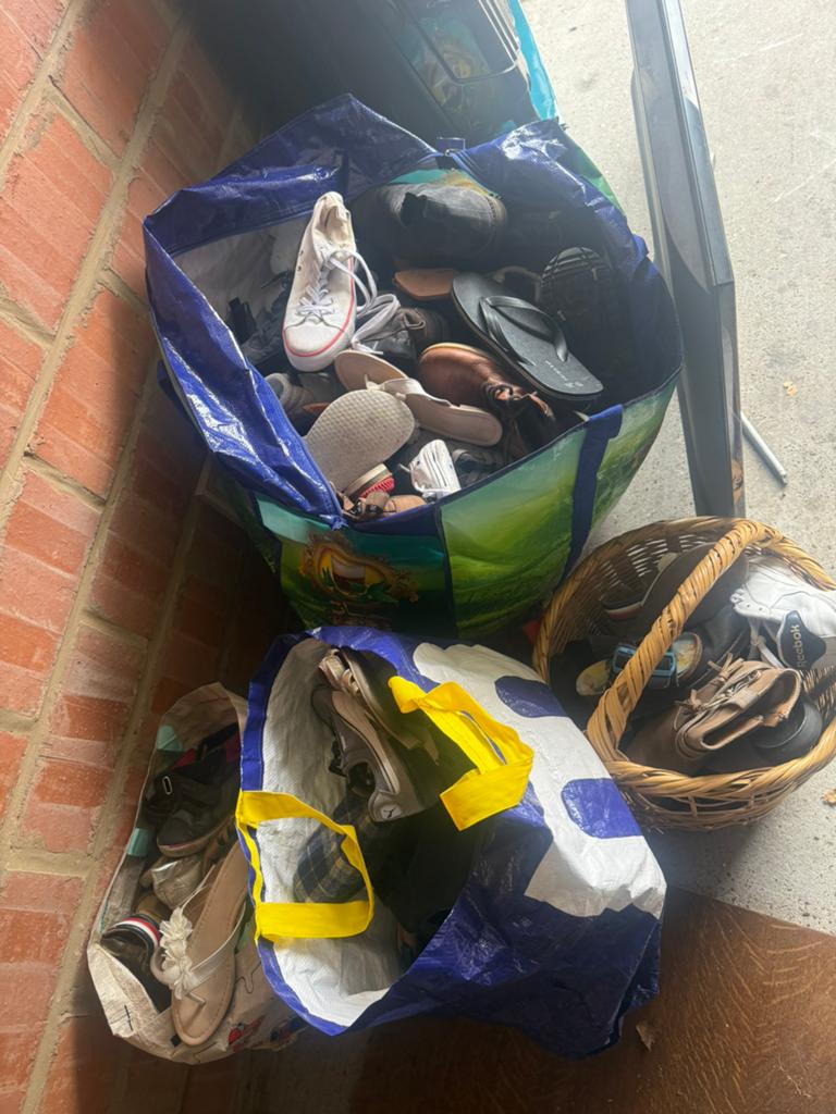 Gratis, Kleding | Heren, Mutsen, Sjaals en Handschoenen, Ophalen, Zo goed als nieuw