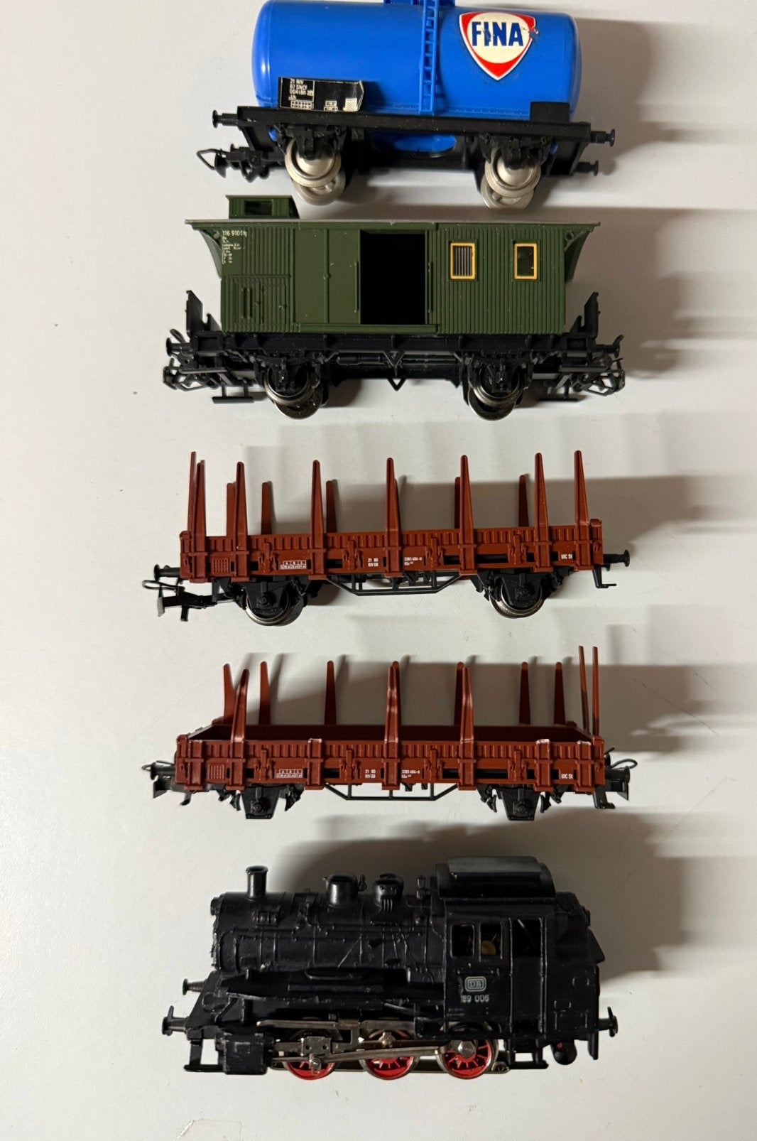 Märklin treinstel locomotief en goederenwagons, Hobby en Vrije tijd, Modeltreinen | H0, Ophalen of Verzenden, Gebruikt, Locomotief