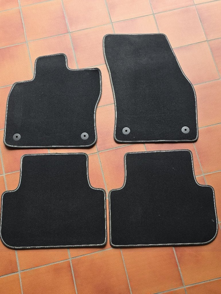 tapis sol voiture, Enlèvement, Neuf