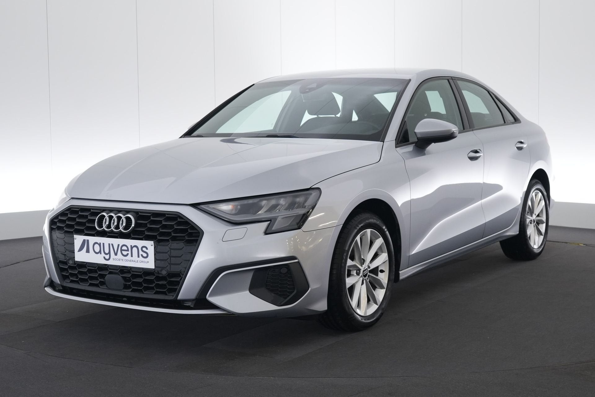(2DXH496) AUDI A3 BERLINE, Auto's, 4 deurs, Stof, Gebruikt, Euro 6